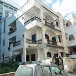 Burhani Manzil A Premium 2Bhk Accomodation By Epitome-Stays