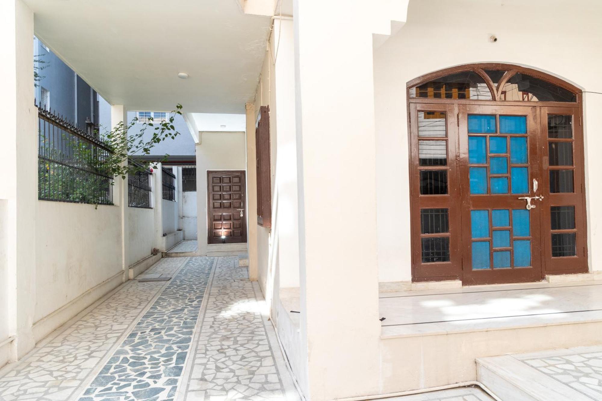 Apartment Burhani Manzil A Premium 2bhk Accomodation By Epitome-stays