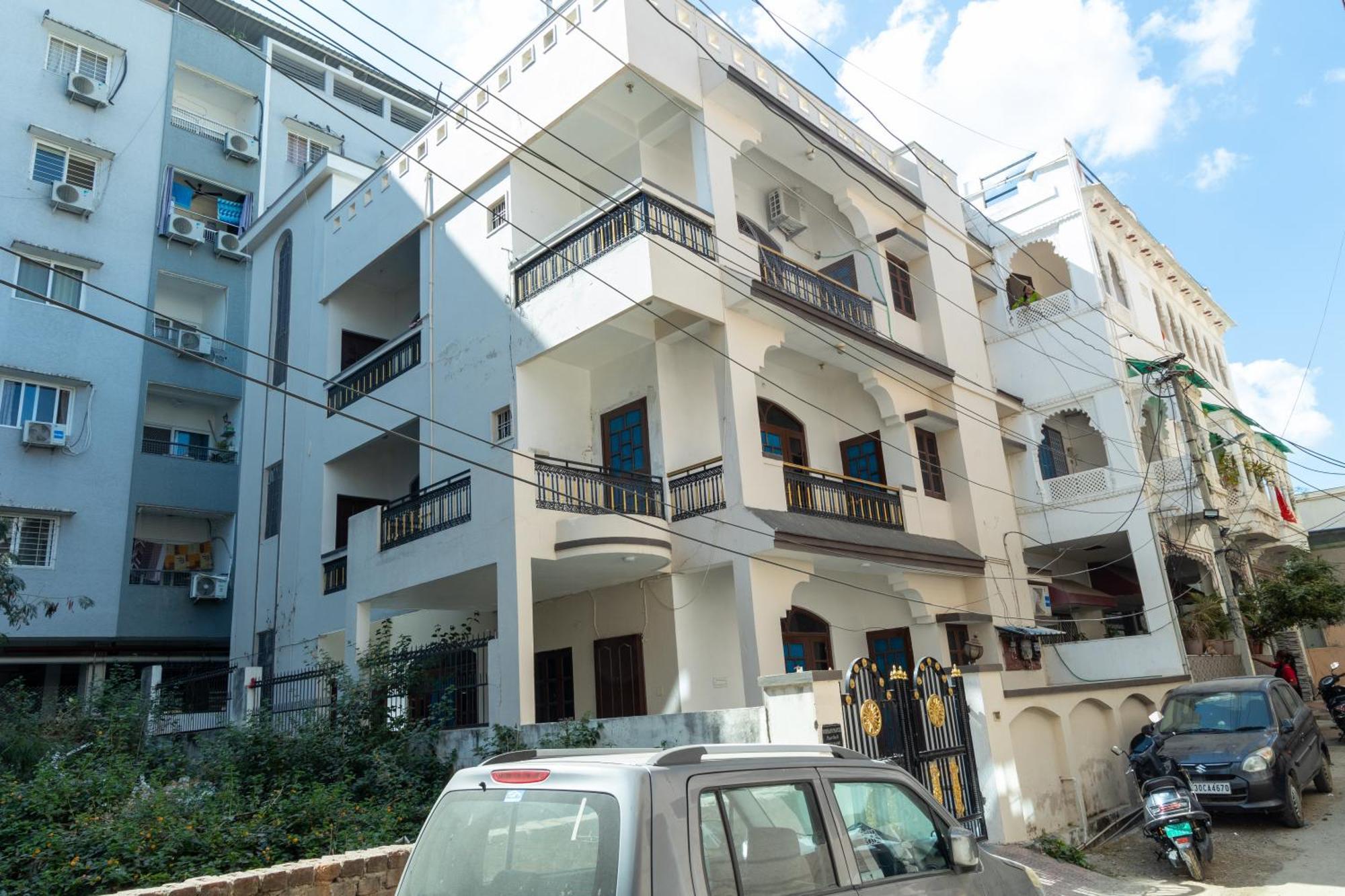 Apartment Burhani Manzil A Premium 2bhk Accomodation By Epitome-stays