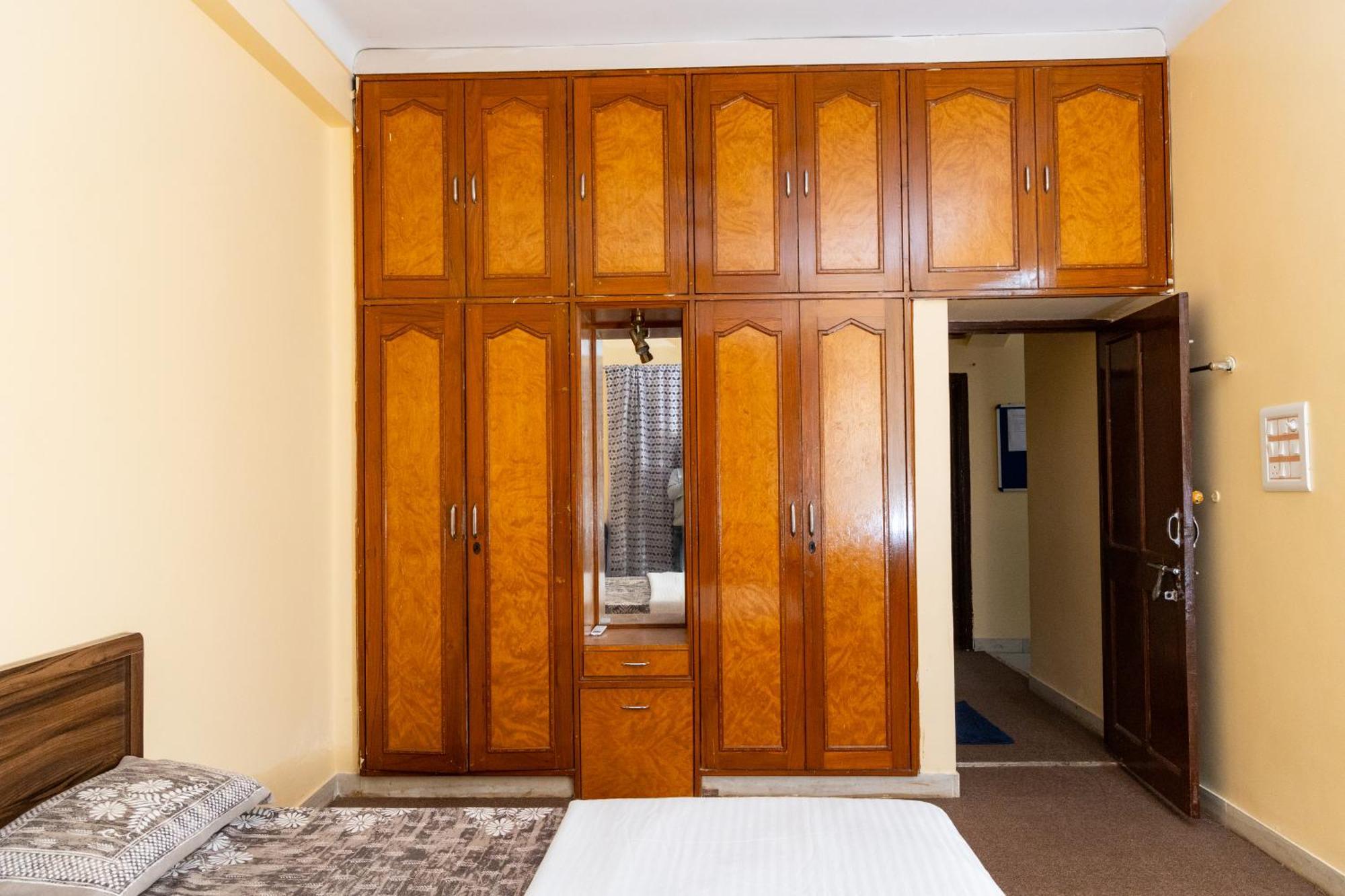 Burhani Manzil A Premium 2bhk Accomodation By Epitome-stays