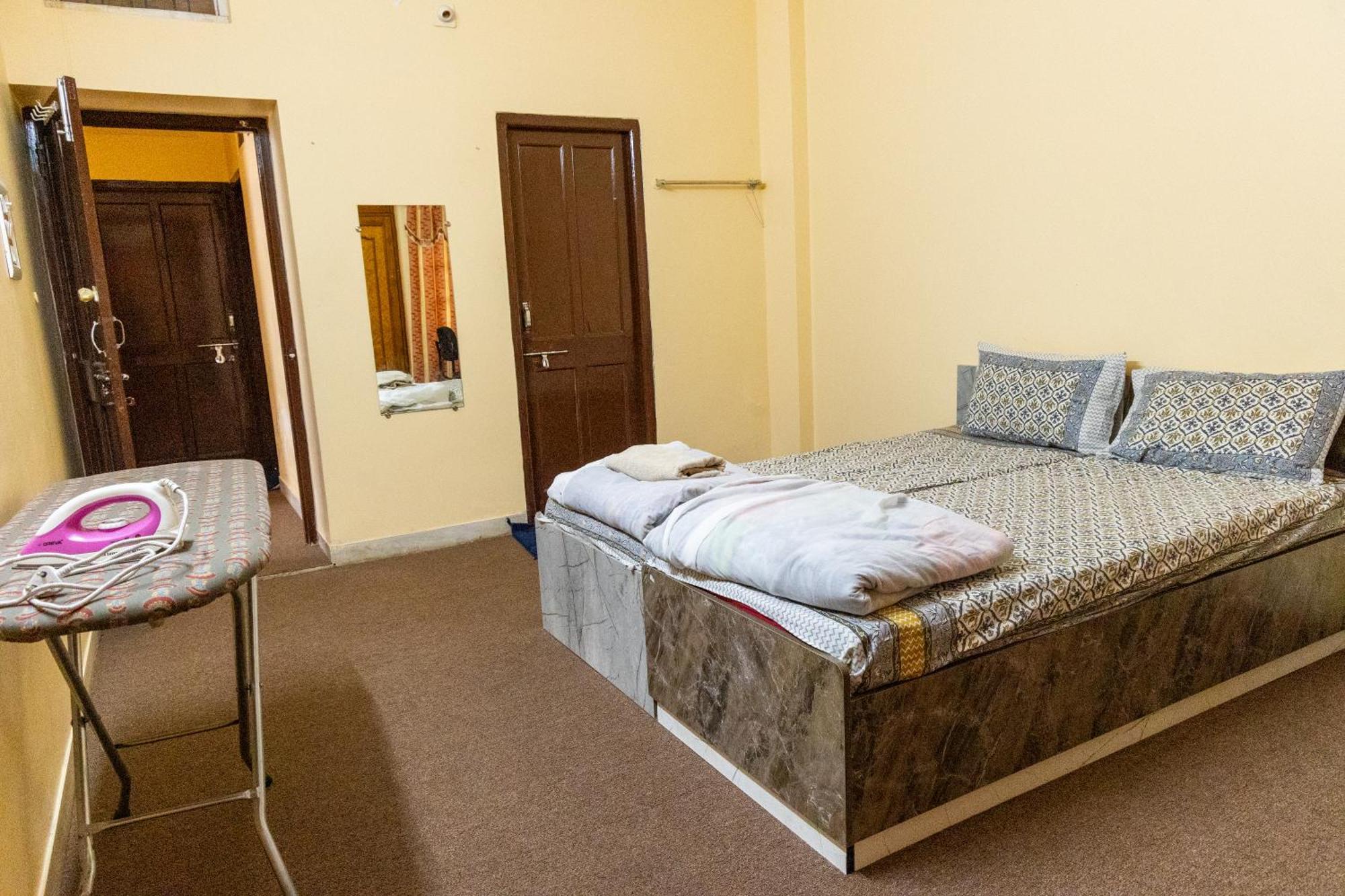 Burhani Manzil A Premium 2bhk Accomodation By Epitome-stays *